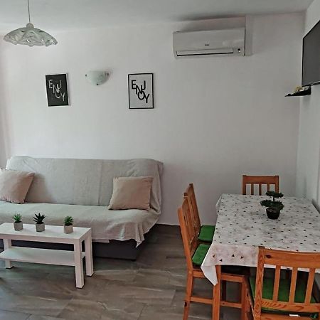 Zara Apartment Extérieur photo